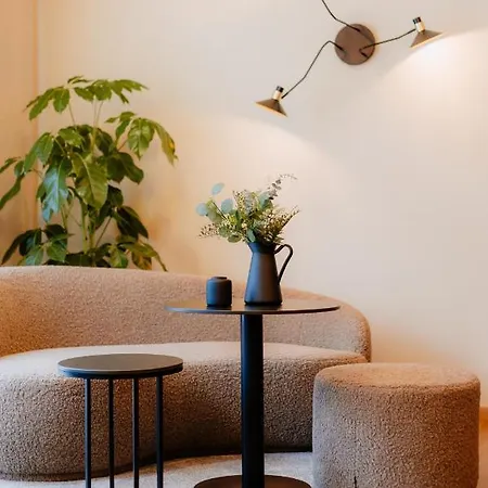 Moods Hotel 3*