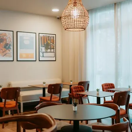 Moods Hotel 3*